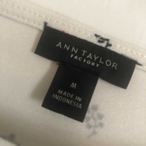Ann Taylor blouse - medium - Picture 3 of 3